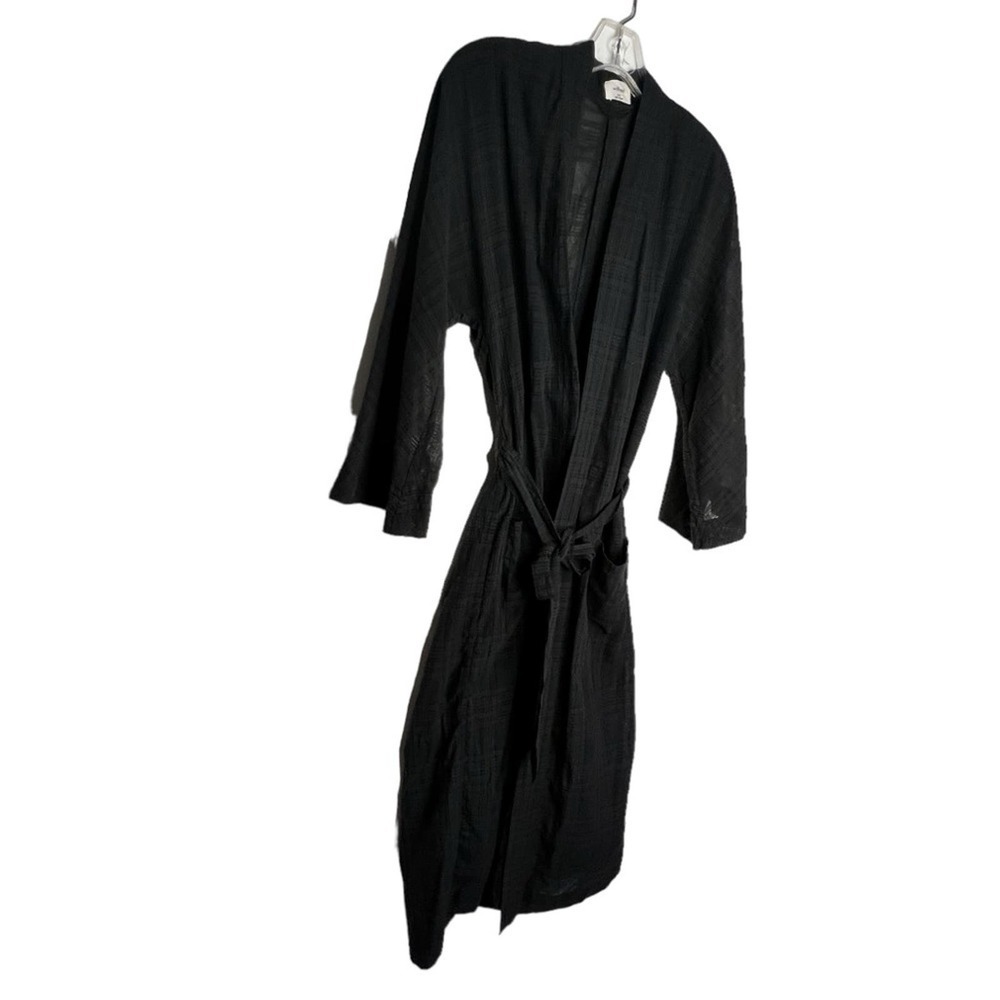 Wilfred Black Robe - Picture 4 of 6
